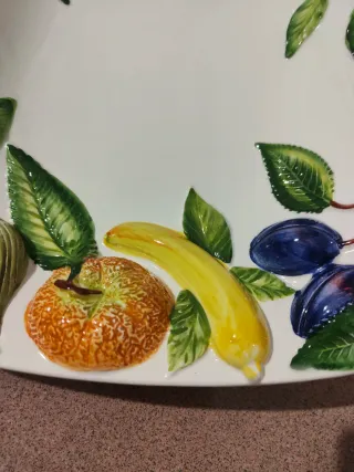 Piatto rettangolare decorato frutta