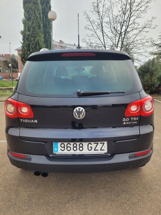Volkswagen Tiguan 2.0 TDI 140 4Motion