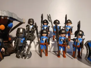 Playmobil Ejército Caballeros Hacha Azul