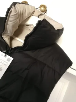 Chaleco Crop Zara NUEVO S