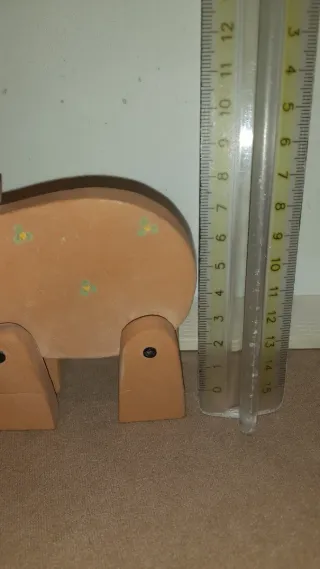 Elefante decorativo in terracotta