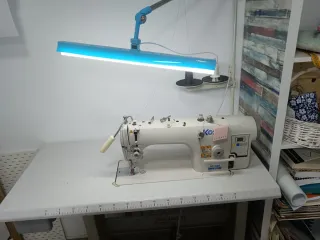 Máquina de coser industrial plana y remalladora