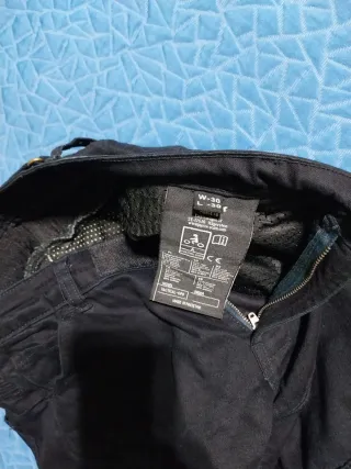 Vaqueros Moto Course Negros