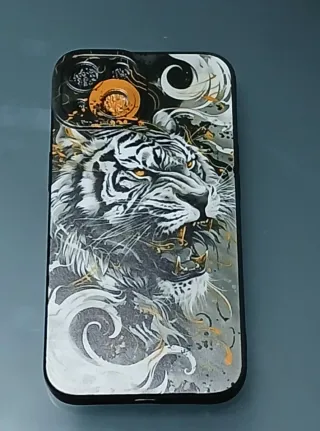 Funda iPhone 13 Diseño Tigre. Nueva.