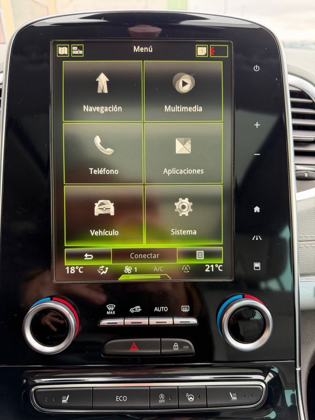 RENAULT ESPACE INITIALE PARIS