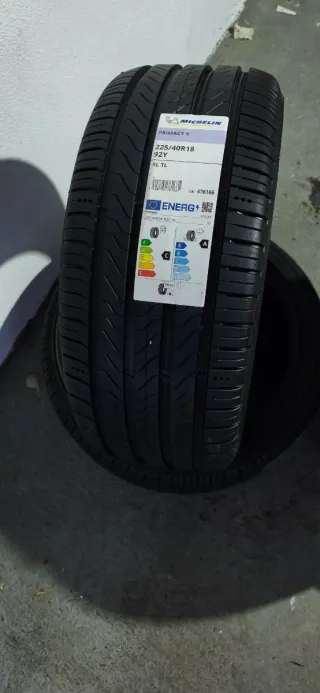 2 Neumáticos Michelin Primacy 5 225/40R18 92Y