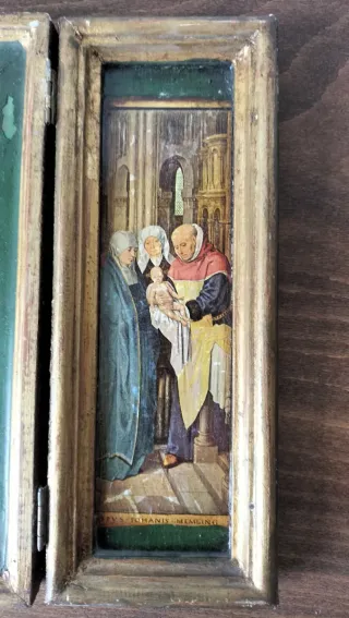 Antiguo tríptico religioso