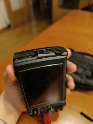 Olympus Tough TG-5 Cámara Digital