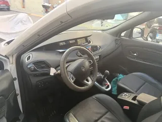 Renault Grand Scenic 2011