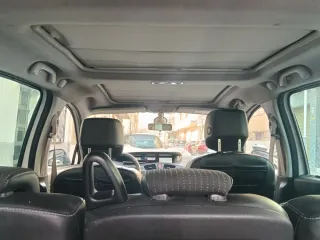 Renault Grand Scenic 2011