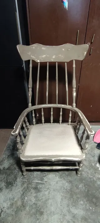 Poltrone in legno tornito X2 + 4 cuscini