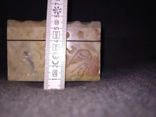 Scatolina in pietra ollare con Yin Yang