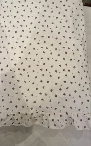 Ropa de cuna con estampado floral