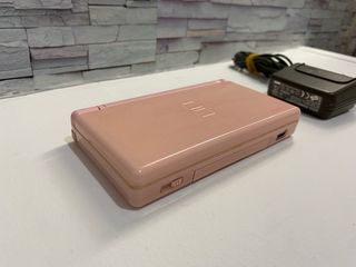 Nintendo DS Lite Rosa + Mario Bros