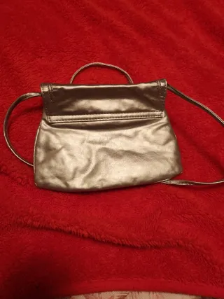 Bolso de mano plateado