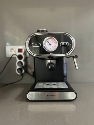 Accesorios para Cafetera+ 9 paquetes de café DELTA