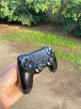 Mando PlayStation 4 negro