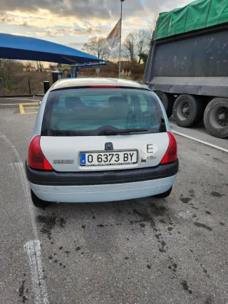 Renault Clio 1998