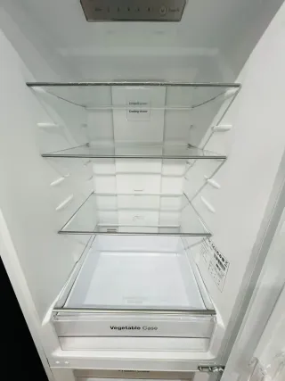 Nevera Daewoo 185cm alto 60cm ancho