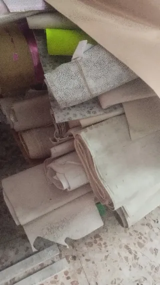 Piel metalizada dorada y rosa