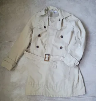 Gabardina Zara Beige Talla S