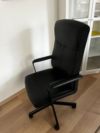 Sedia da scrivania nera