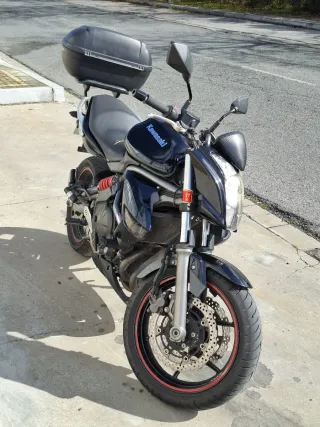 Kawasaki ER6N 500cc Negra