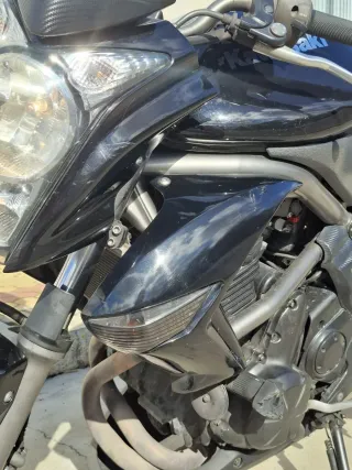 Kawasaki ER6N 500cc Negra