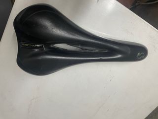 Sillín de bicicleta Sportourer negro