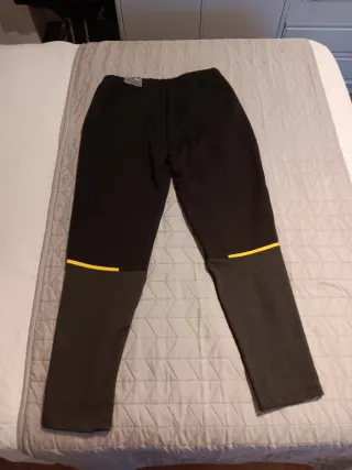 Pantalón Puma Borussia Dortmund