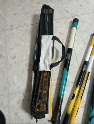 4 cañas de pesca telescópica Salgueras