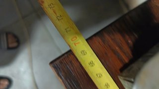 Mesa de madera y metal