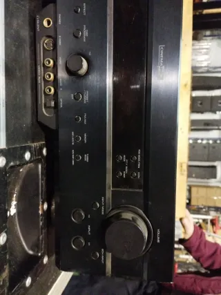 Amplificador hi-fi AV Yamaha RX-V620RDS reparar