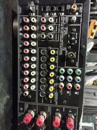 Amplificador hi-fi AV Yamaha RX-V620RDS reparar