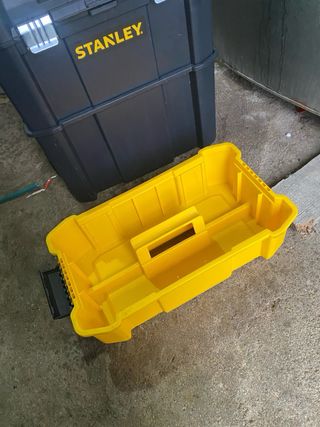 Caja Herramientas Stanley con Ruedas