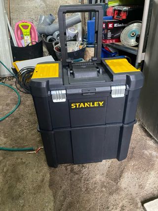 Caja Herramientas Stanley con Ruedas