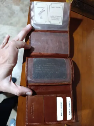 Cartera de mano hombre piel marrón
