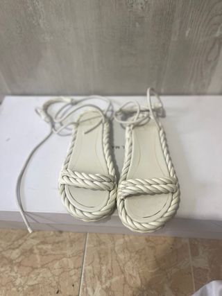 Sandalias Valentino Piel Blancas