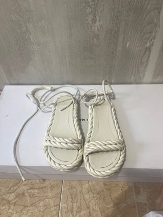Sandalias Valentino Piel Blancas