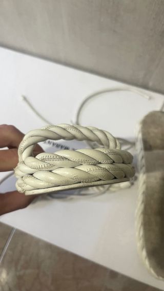 Sandalias Valentino Piel Blancas