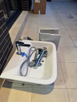 Lavabo Roca porcelana blanco sin usar