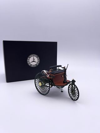 Maqueta Mercedes-Benz Motorwagen 1886