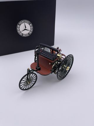 Maqueta Mercedes-Benz Motorwagen 1886