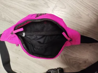 Riñonera Nike Rosa