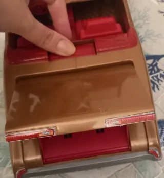 El Último Gran Héroe. Coche y figuras