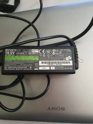 Portátil Sony Vaio PCG-31311M