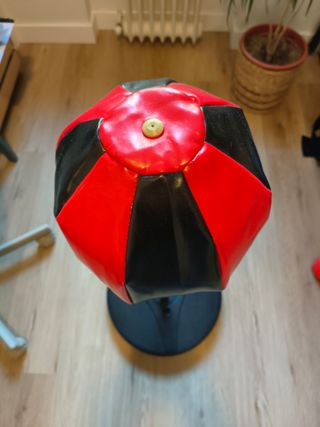 Saco de boxeo infantil rojo y negro