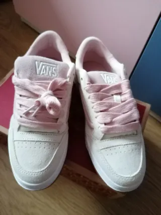 Zapatillas Vans Beige y Rosa