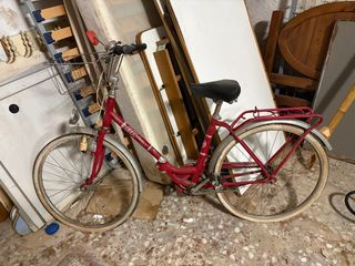 Bicicleta BH Roja antigua