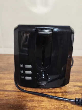 Tostadora Beko Negra